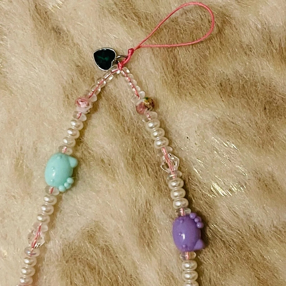 Hello Kitty Phone String!! 💖 🐱 - Picture 7 of 8